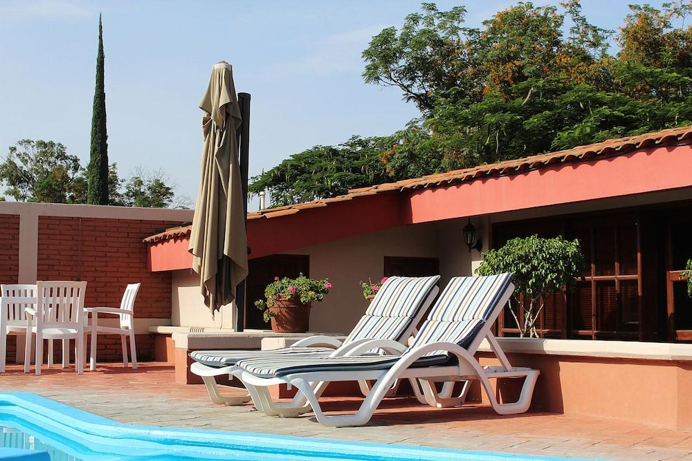 Villas Del Sol Hotel & Bungalows Oaxaca Exterior photo