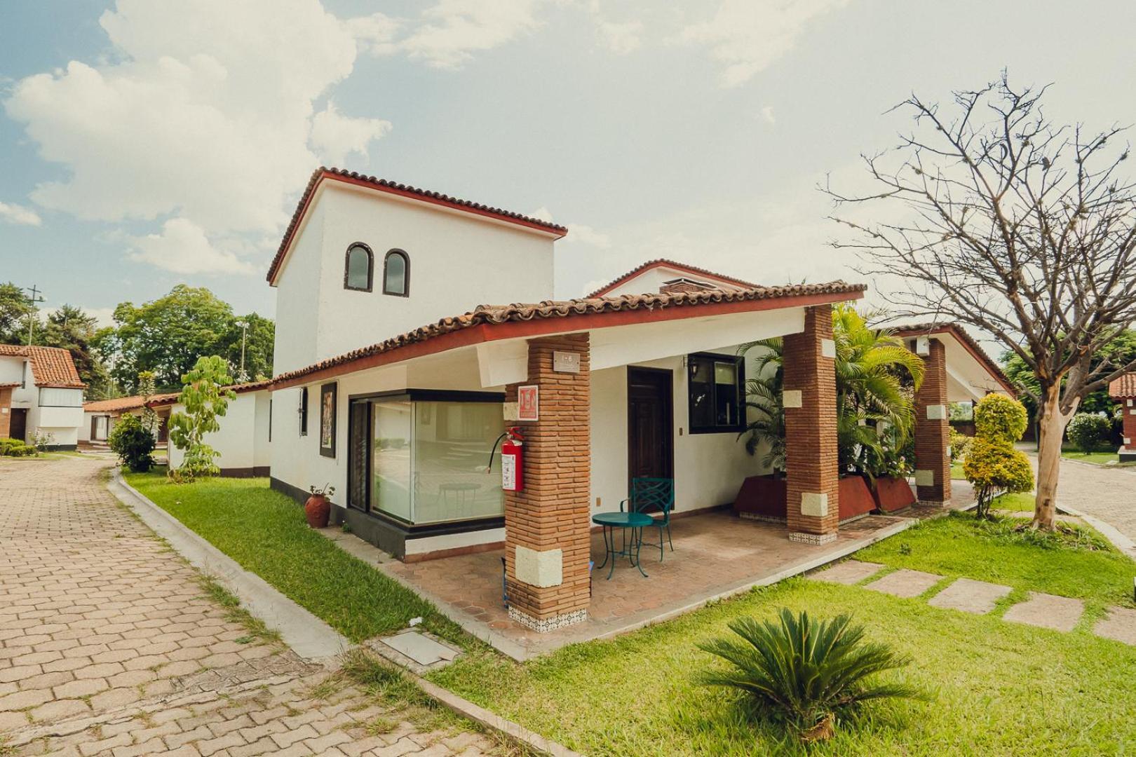 Villas Del Sol Hotel & Bungalows Oaxaca Exterior photo